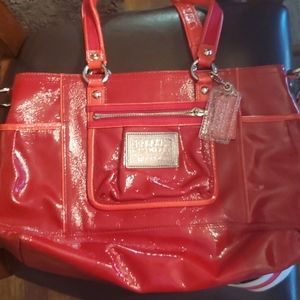 Like New Rare Coach Poppy Patent Leather T…